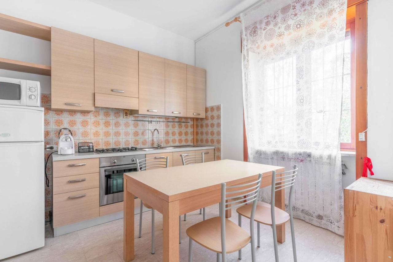Soggiorno Incantevole In Zona Navigli Мілан Екстер'єр фото